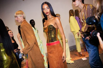Look 17